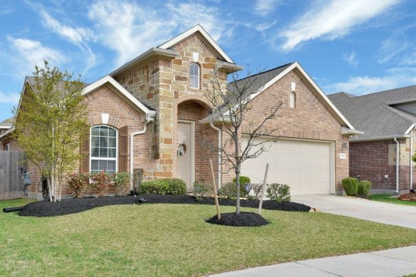 https://RogerconnieF.NewConstructionHomesForYou.com